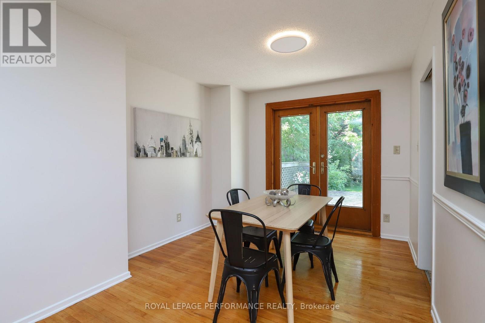 












45 KEEWATIN CRESCENT

,
Ottawa,




Ontario
K2E5S2


