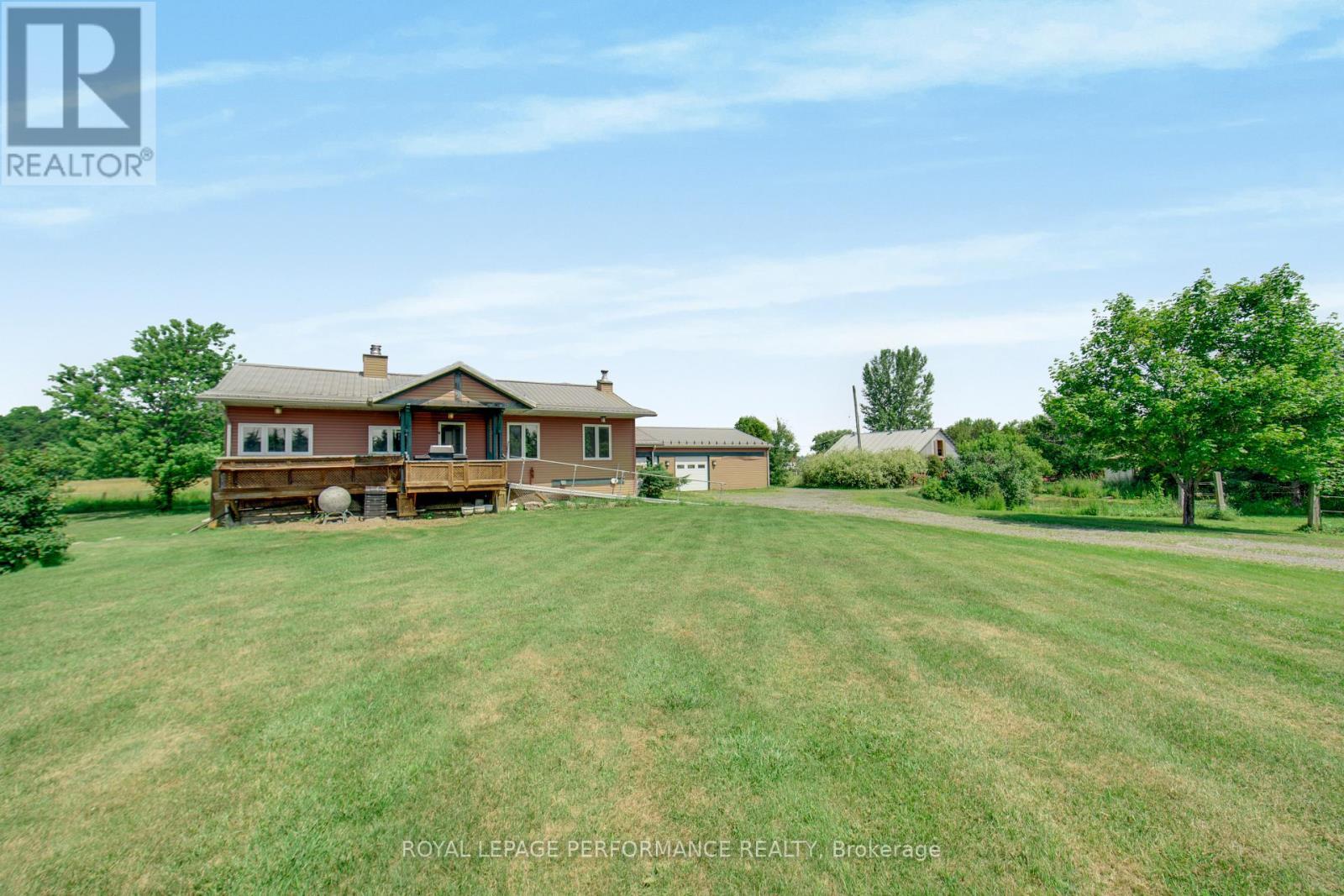 












2575 CONCESSION 2 ROAD

,
Alfred and Plantagenet,




Ontario
K0B1J0

