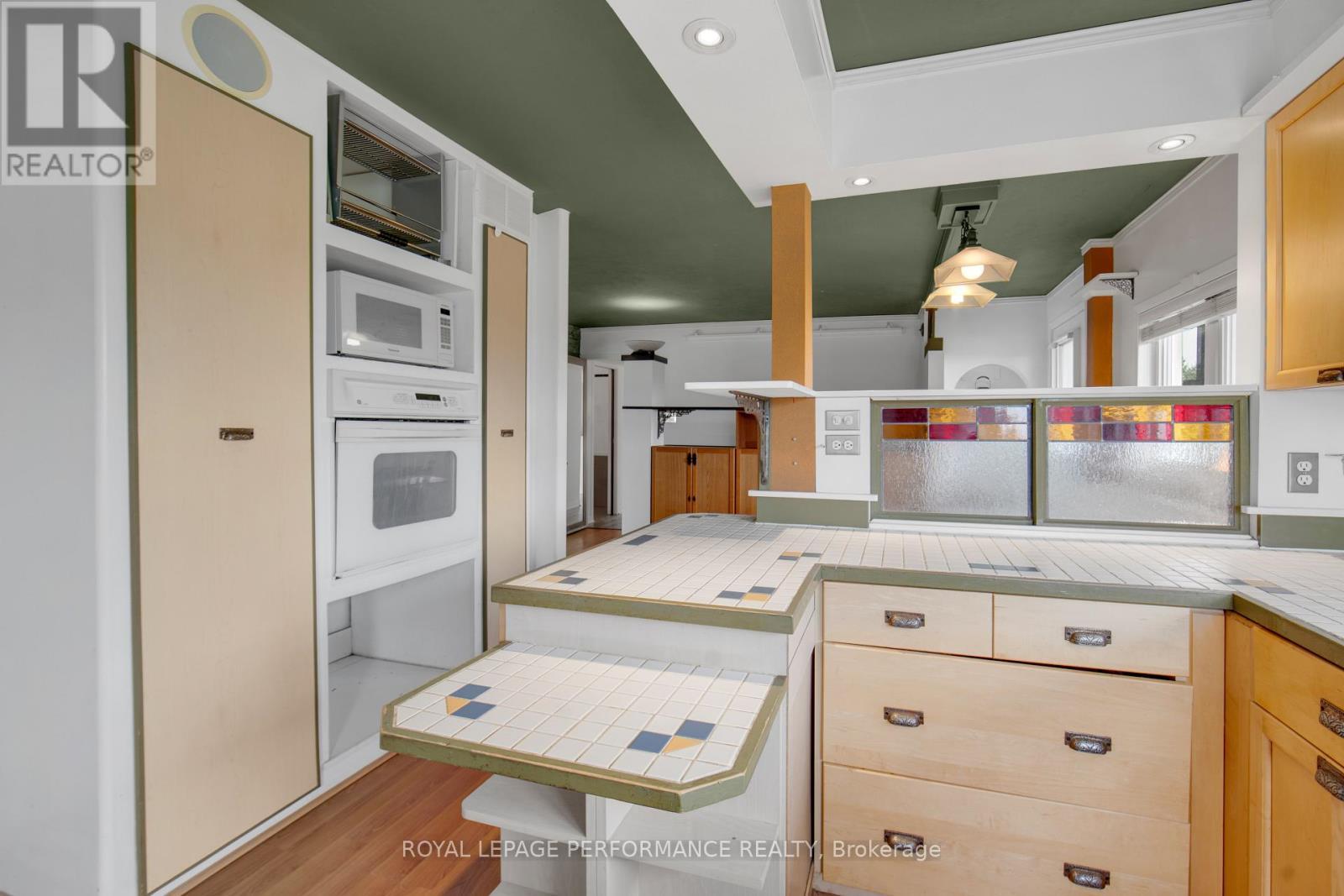 












2575 CONCESSION 2 ROAD

,
Alfred and Plantagenet,




Ontario
K0B1J0

