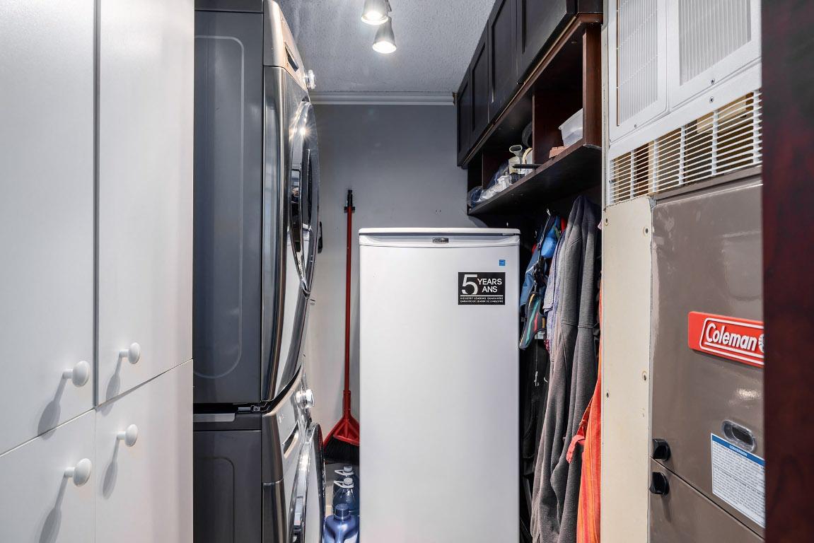 









3381


Village Green

Way, 70,
Westbank,




BC
V4T 1L2

