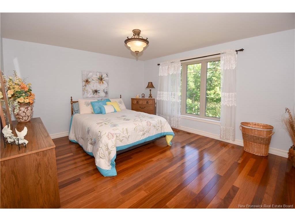 









56


des Perdrix

LANE,
Pointe-À-Tom,




NB
E1X 0A5

