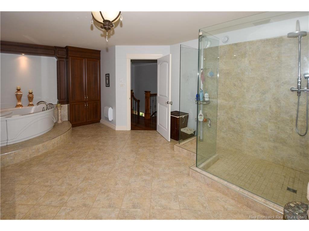 









56


des Perdrix

LANE,
Pointe-À-Tom,




NB
E1X 0A5

