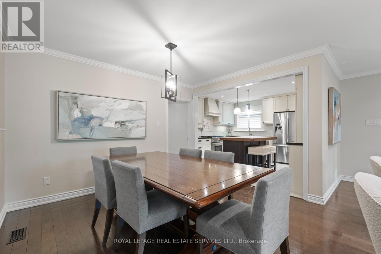 












106 WEST DEANE PARK DRIVE

,
Toronto,




Ontario
M9B2S5

