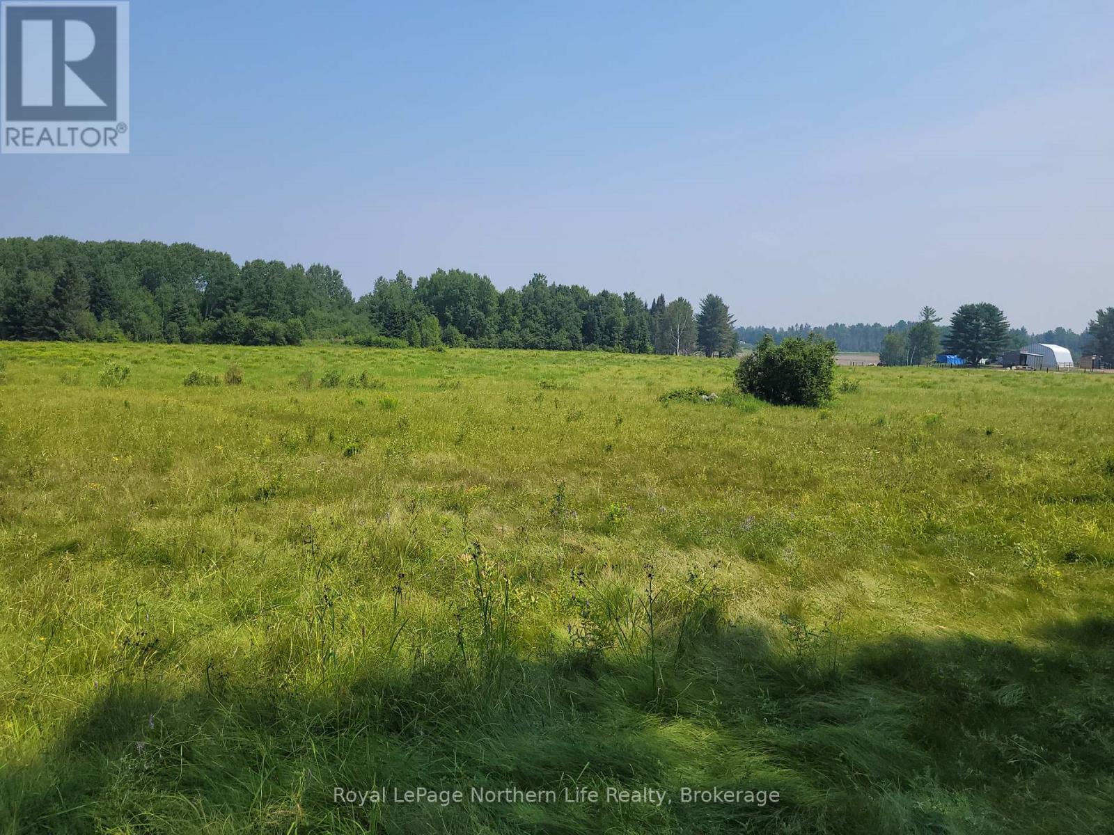 












PT LT 12, & 13 CON 12 VAUGHAN ROAD

,
Papineau-Cameron (Papineau Cameron),







Ontario
P0H1V0

