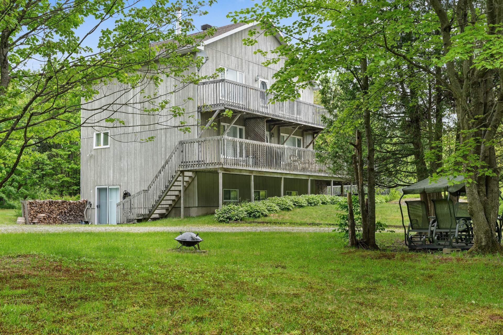 









448


Crois. Lacasse

,
Saint-Étienne-de-Bolton,




QC
J0E2E0

