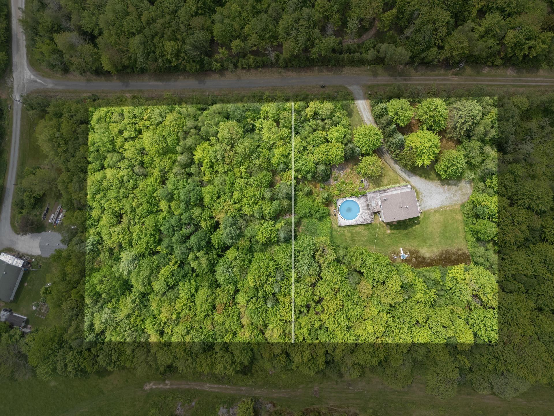 









448


Crois. Lacasse

,
Saint-Étienne-de-Bolton,




QC
J0E2E0

