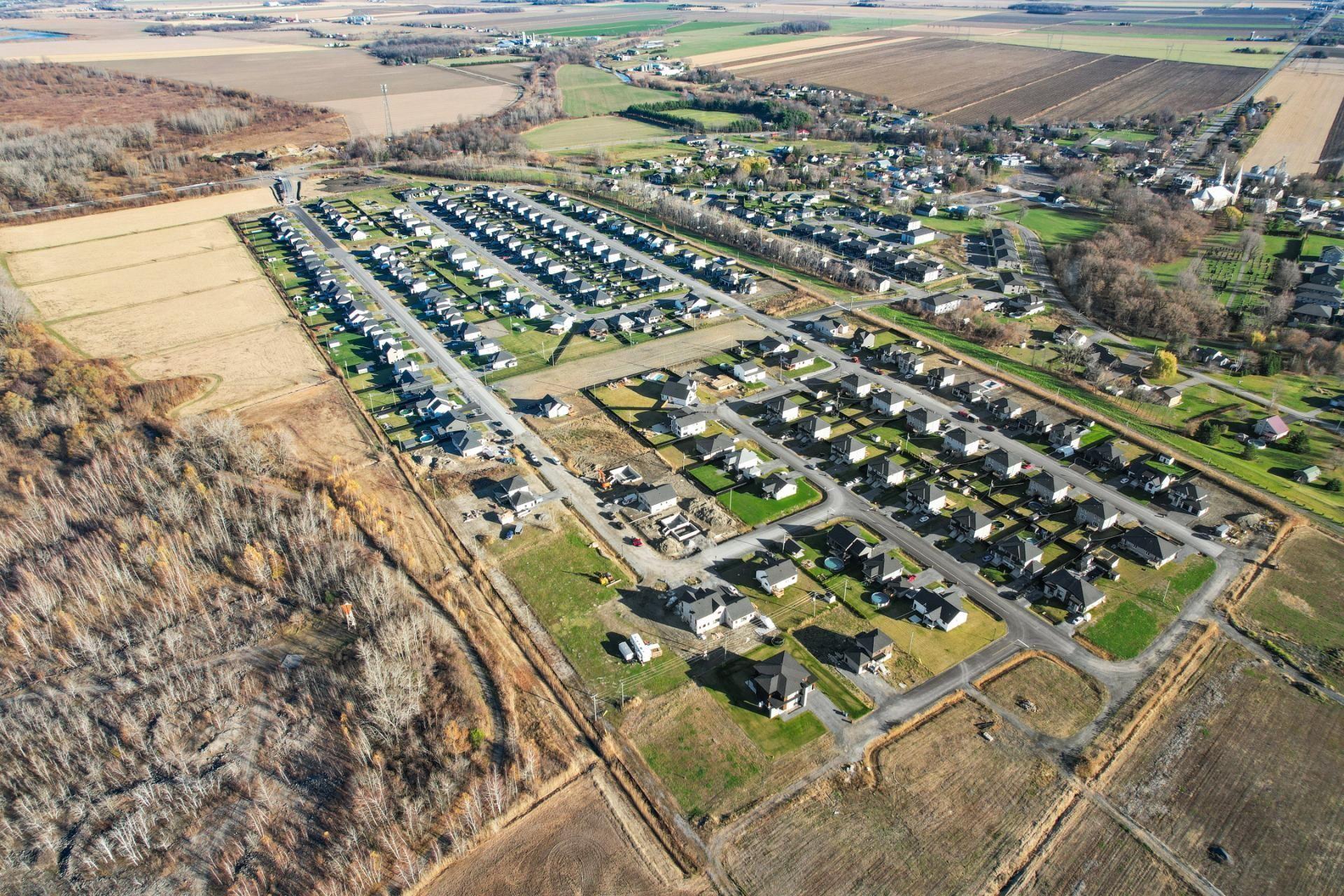 












Rue du Quai

,
Saint-Louis-de-Gonzague,







QC
J0S1T0

