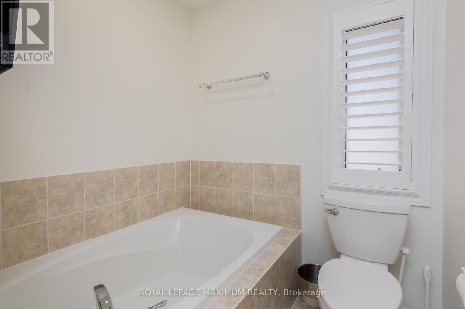 












29 HANSARD DRIVE

,
Vaughan,




Ontario
L4H0W4

