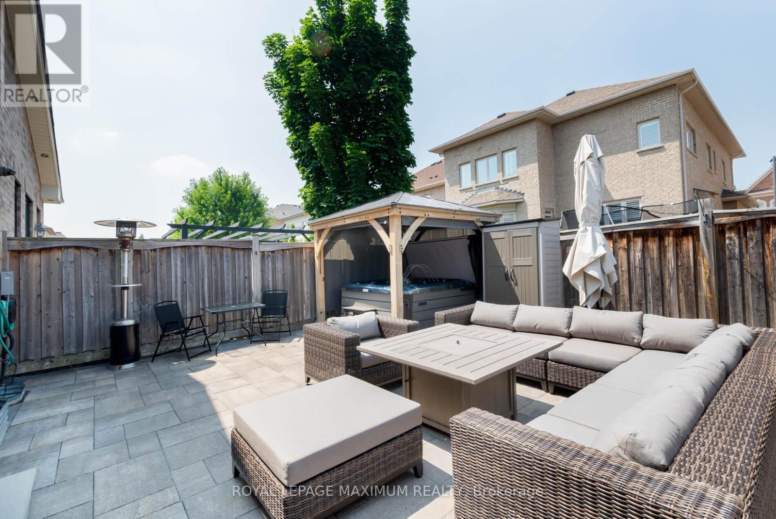 












29 HANSARD DRIVE

,
Vaughan,




Ontario
L4H0W4

