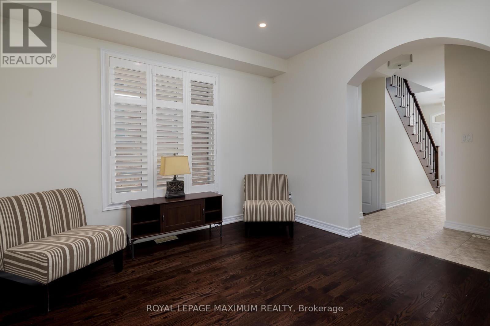 












29 HANSARD DRIVE

,
Vaughan,




Ontario
L4H0W4

