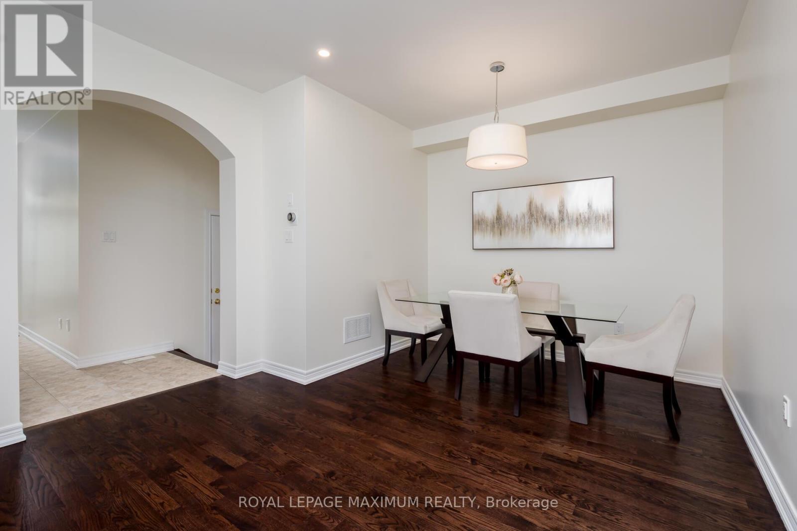 












29 HANSARD DRIVE

,
Vaughan,




Ontario
L4H0W4

