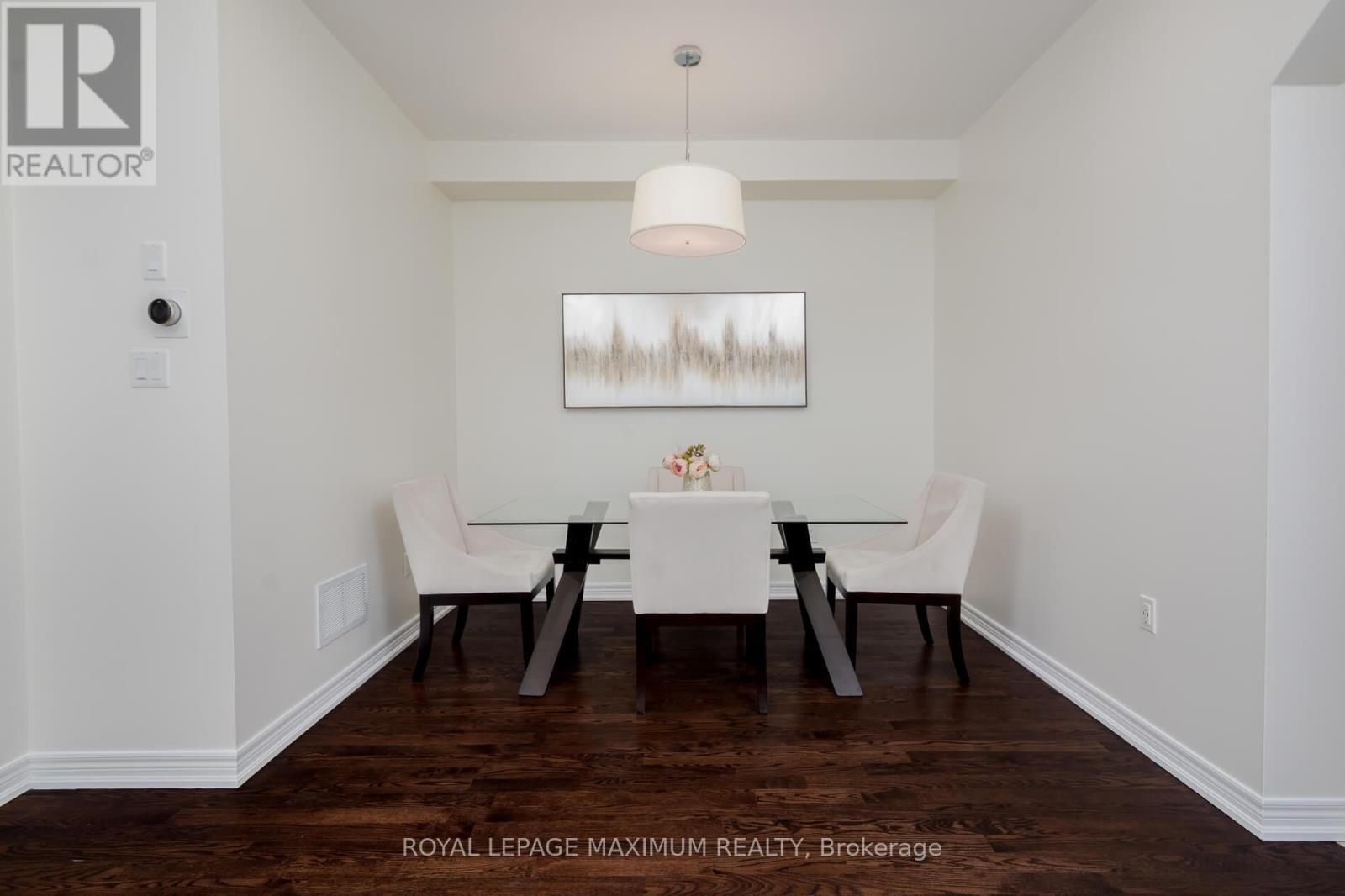 












29 HANSARD DRIVE

,
Vaughan,




Ontario
L4H0W4

