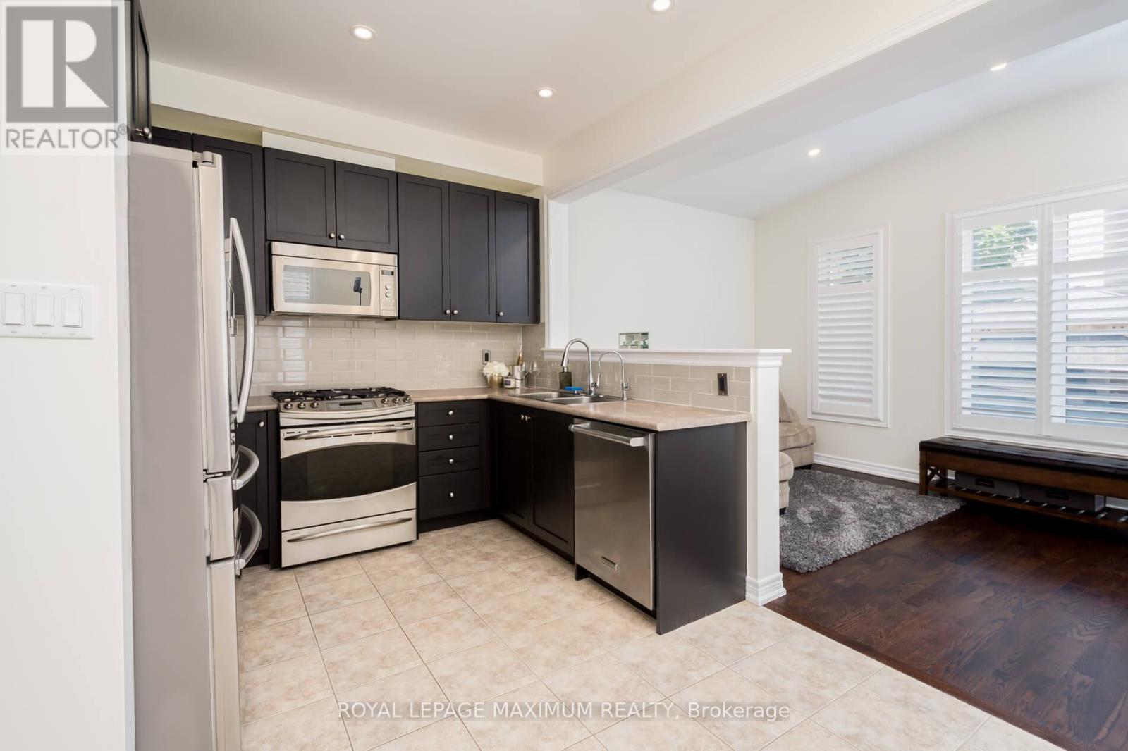 












29 HANSARD DRIVE

,
Vaughan,




Ontario
L4H0W4

