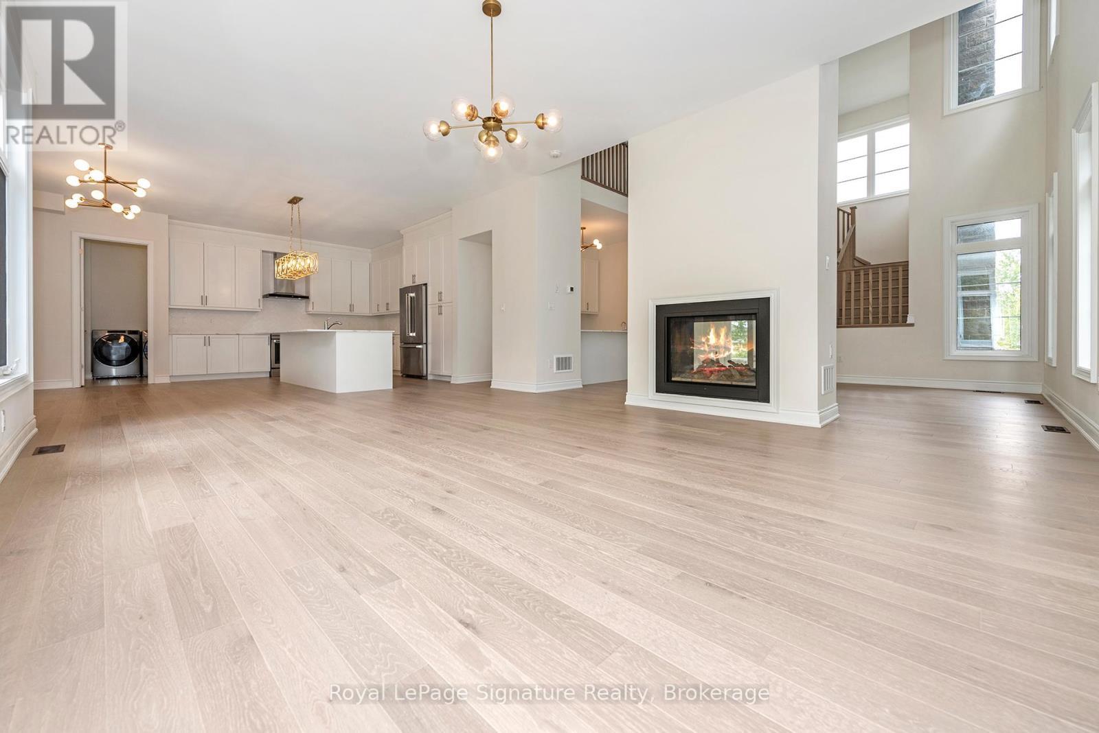 












116 DOROTHY DRIVE

,
Blue Mountains,




Ontario
N0H1J0

