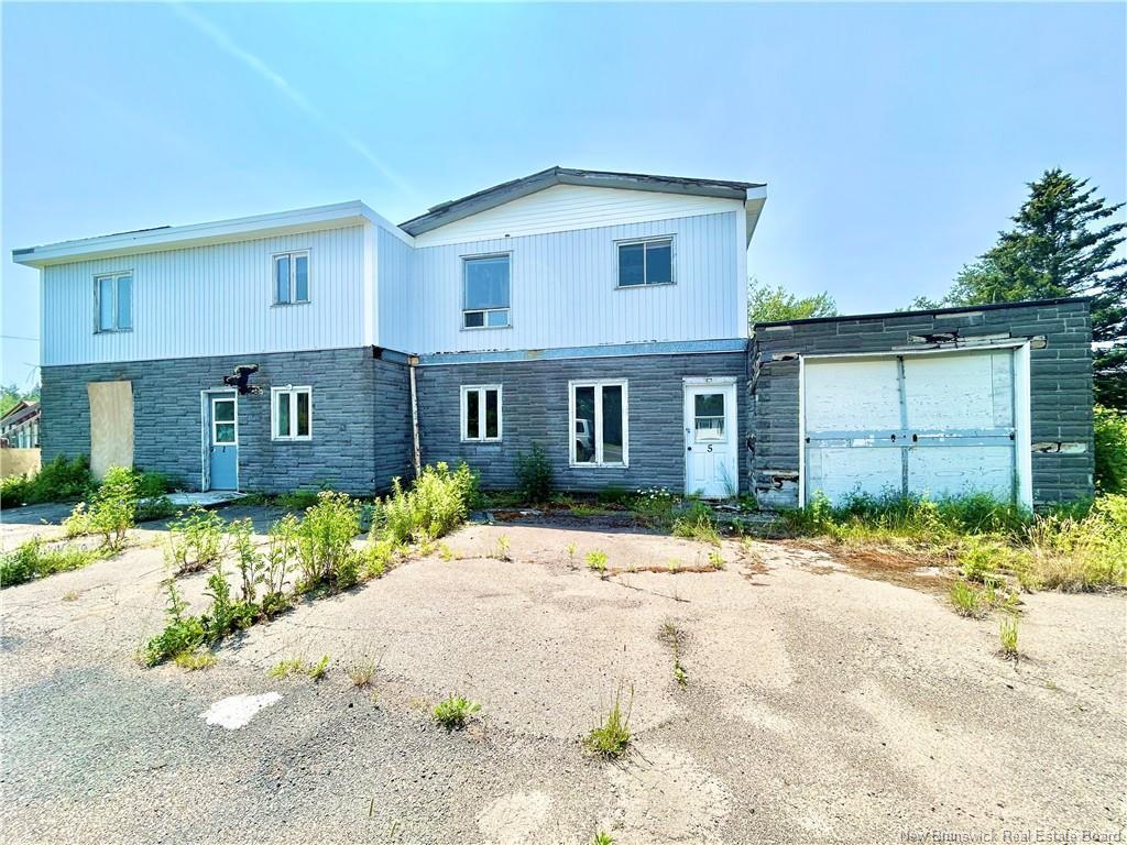









11799


11

RTE,
Village-Blanchard,







NB
E8P 1P8

