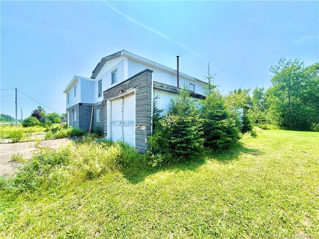 









11799


11

RTE,
Village-Blanchard,







NB
E8P 1P8

