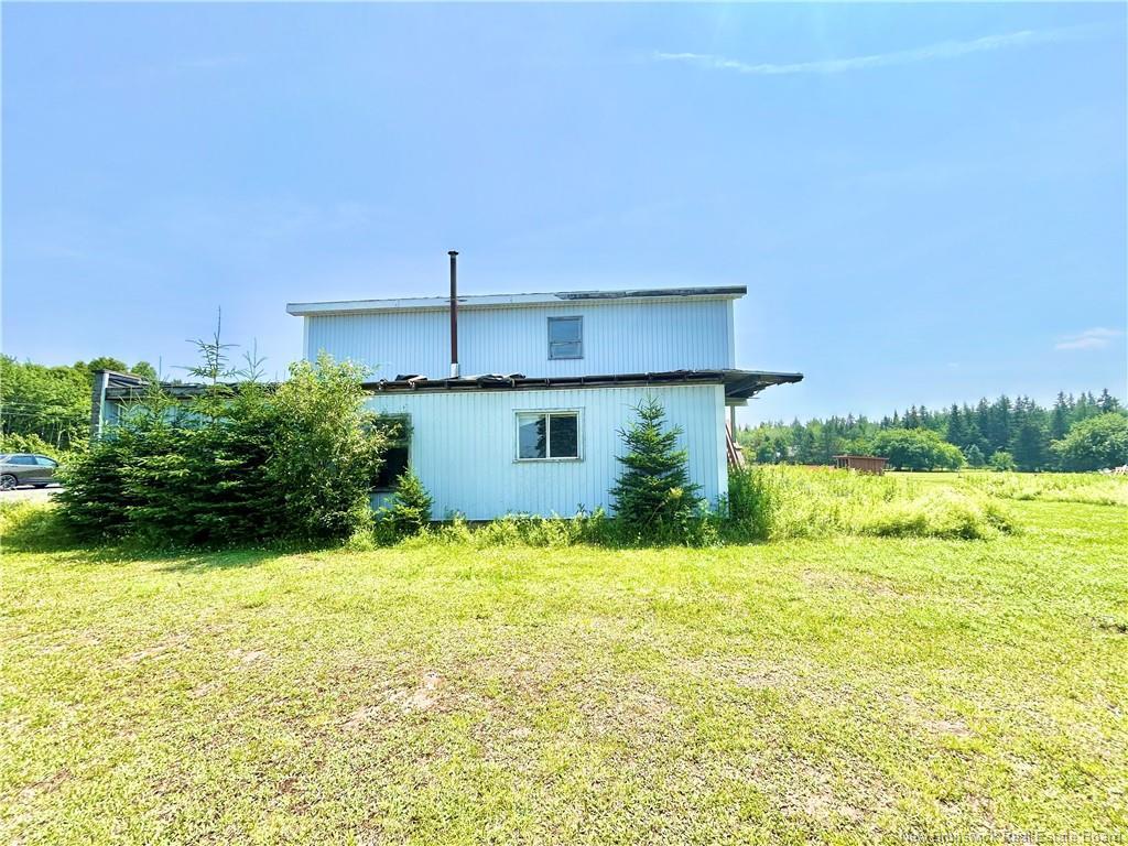 









11799


11

RTE,
Village-Blanchard,







NB
E8P 1P8


