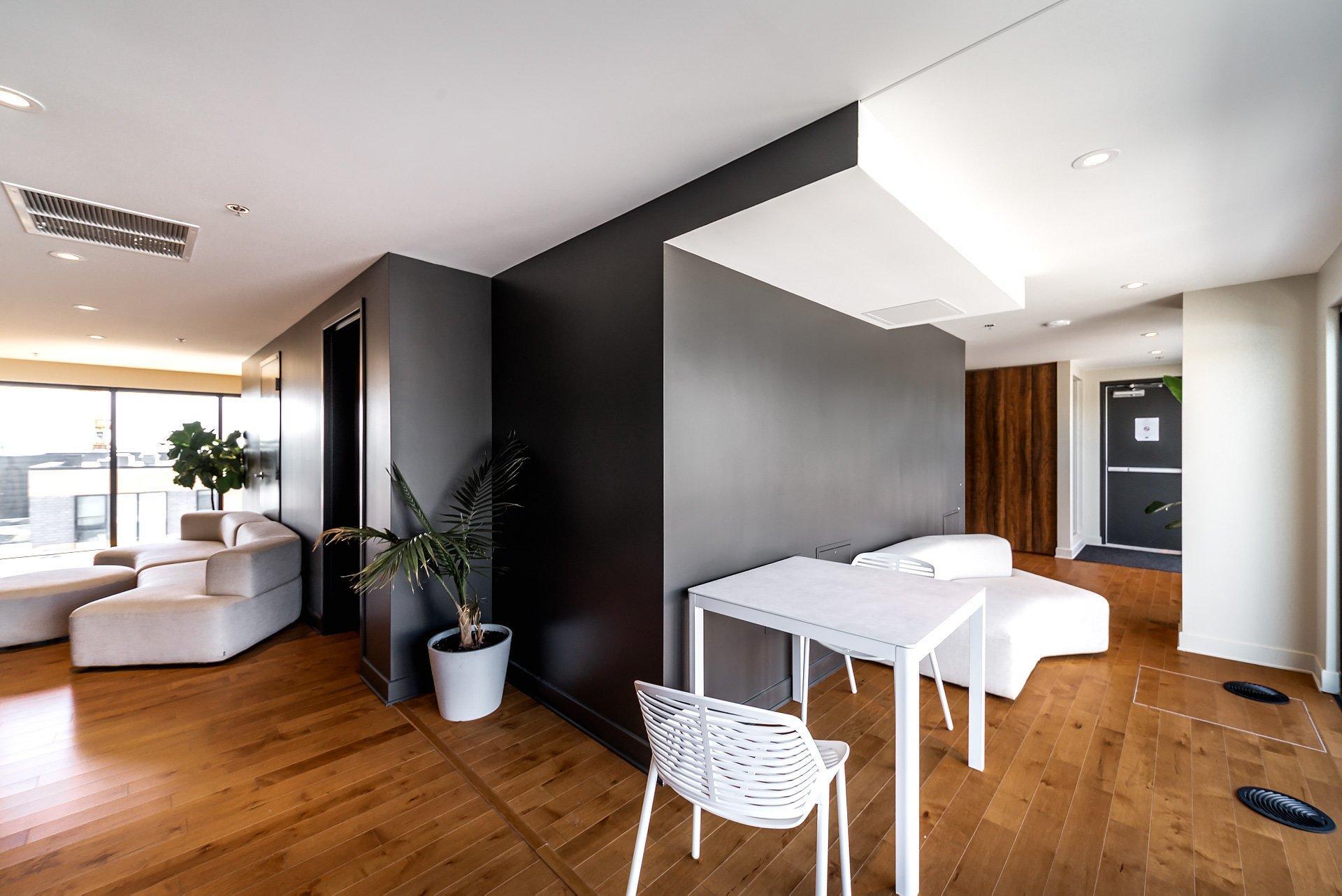 









170


Rue Rioux

, 312,
Montréal (Le Sud-Ouest),




QC
H3C0X3

