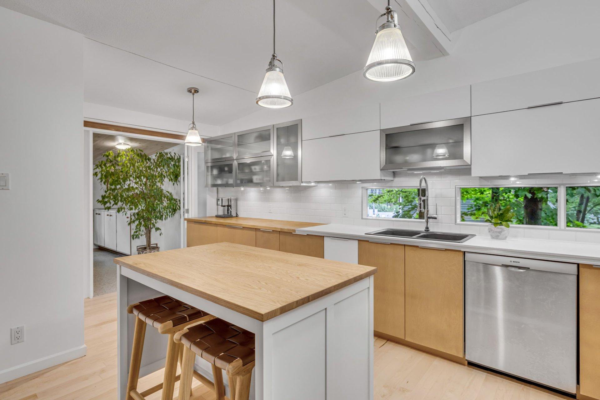 









3800


Rue Le Corbusier

,
Québec (Sainte-Foy/Sillery/Cap-Rouge),




QC
G1W4P4

