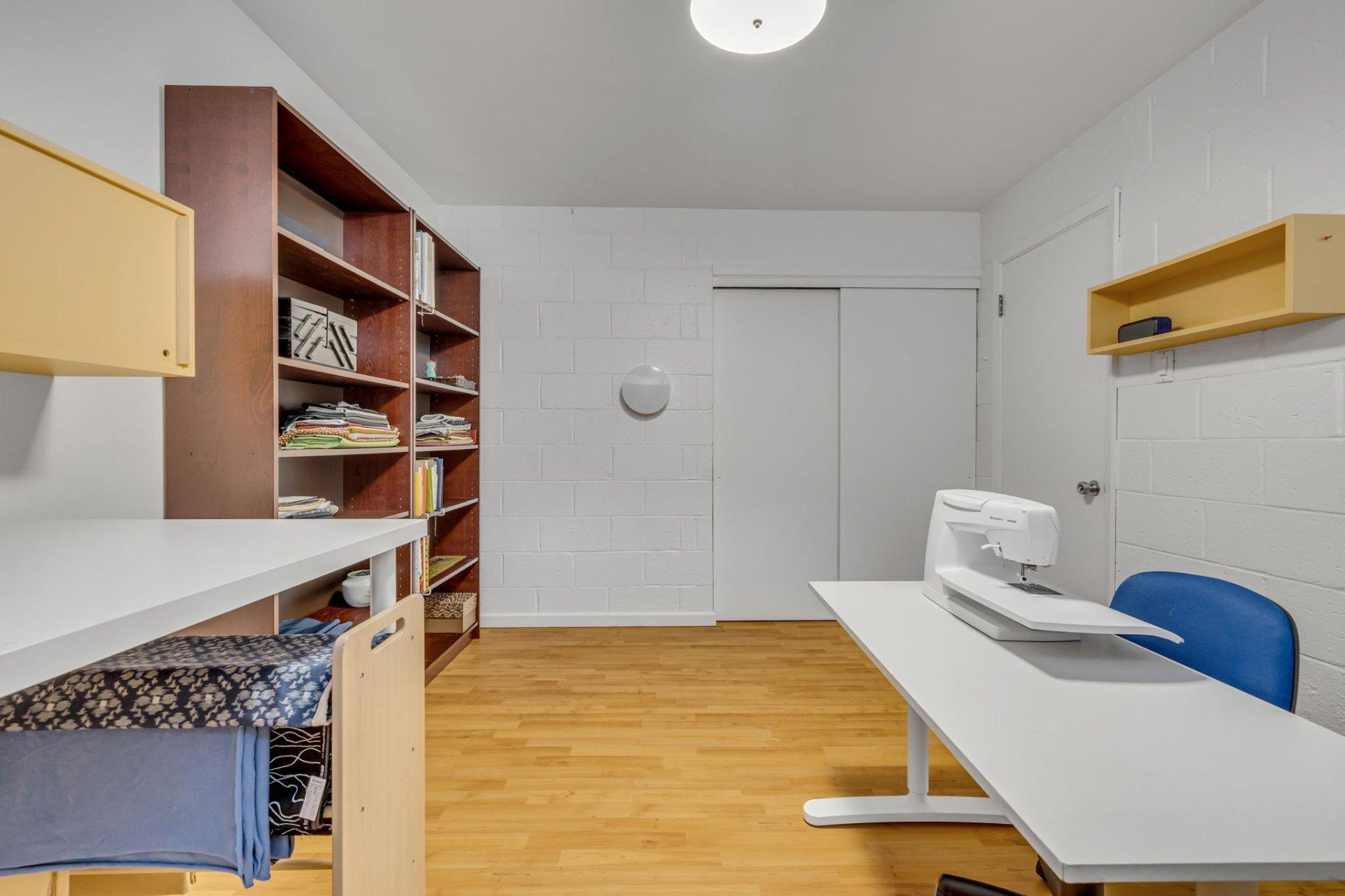 









3800


Rue Le Corbusier

,
Québec (Sainte-Foy/Sillery/Cap-Rouge),




QC
G1W4P4

