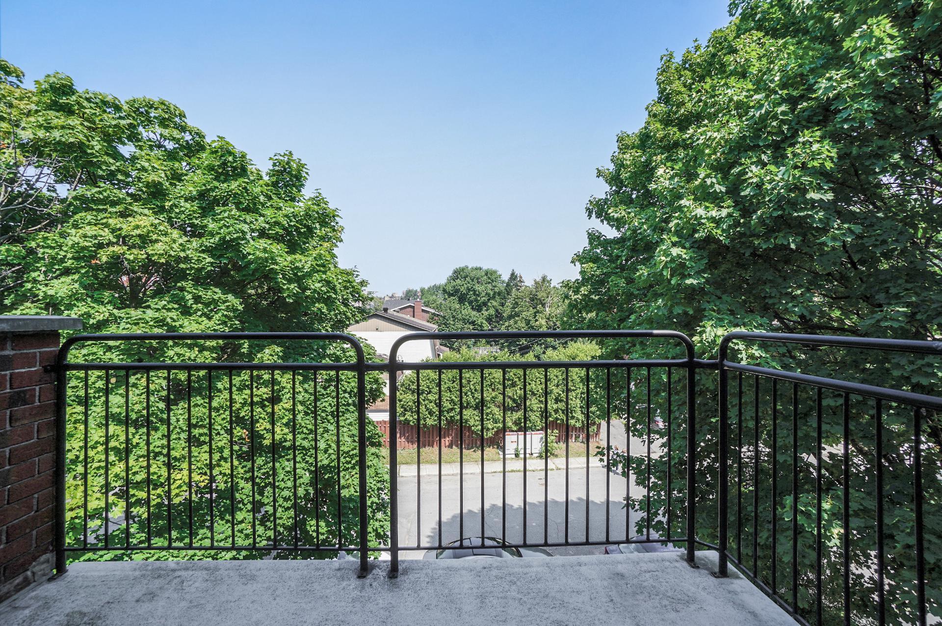 









3310


Rue Charles-Best

, 401,
Laval (Chomedey),




QC
H7V3X2

