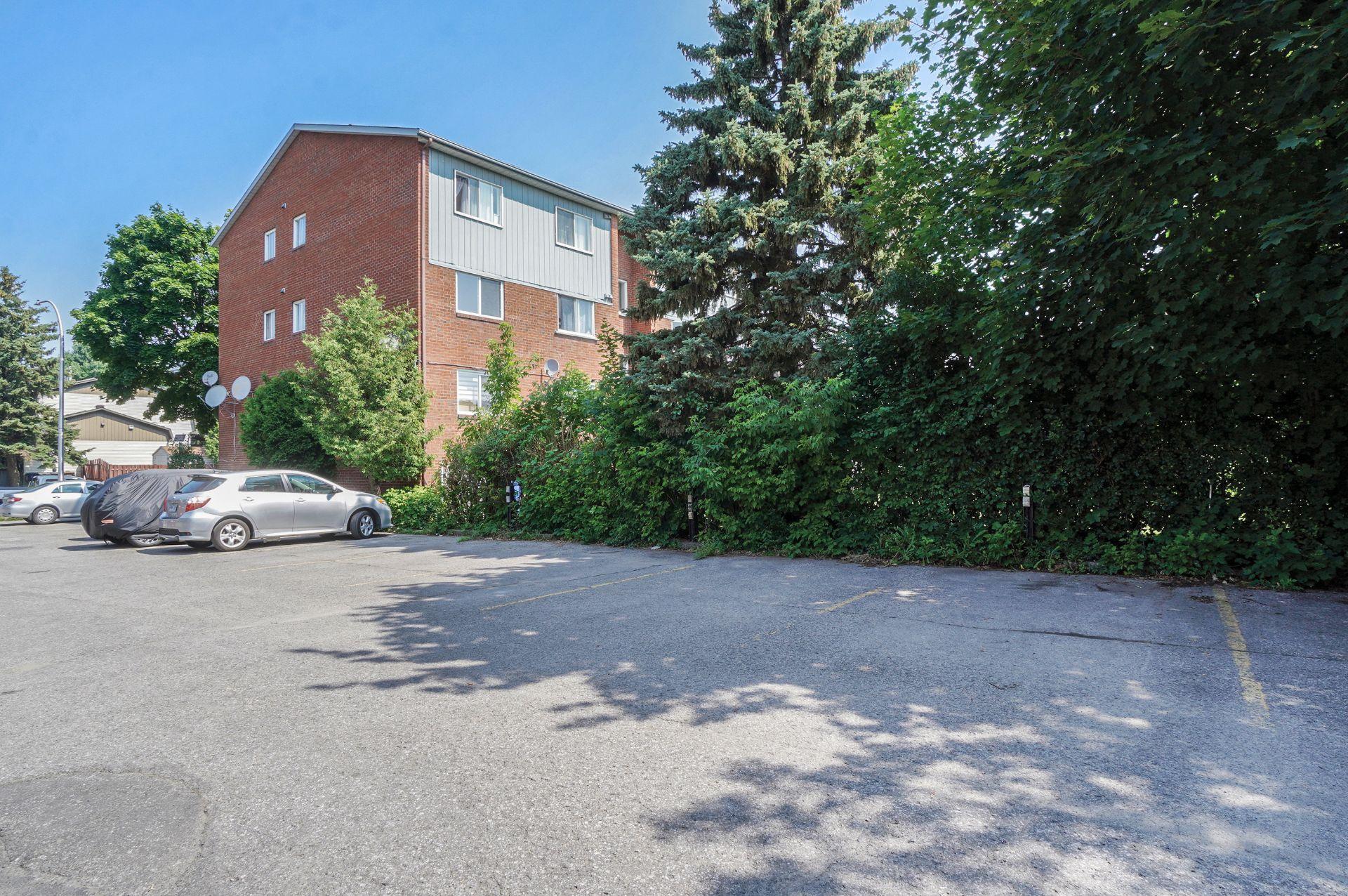 









3310


Rue Charles-Best

, 401,
Laval (Chomedey),




QC
H7V3X2

