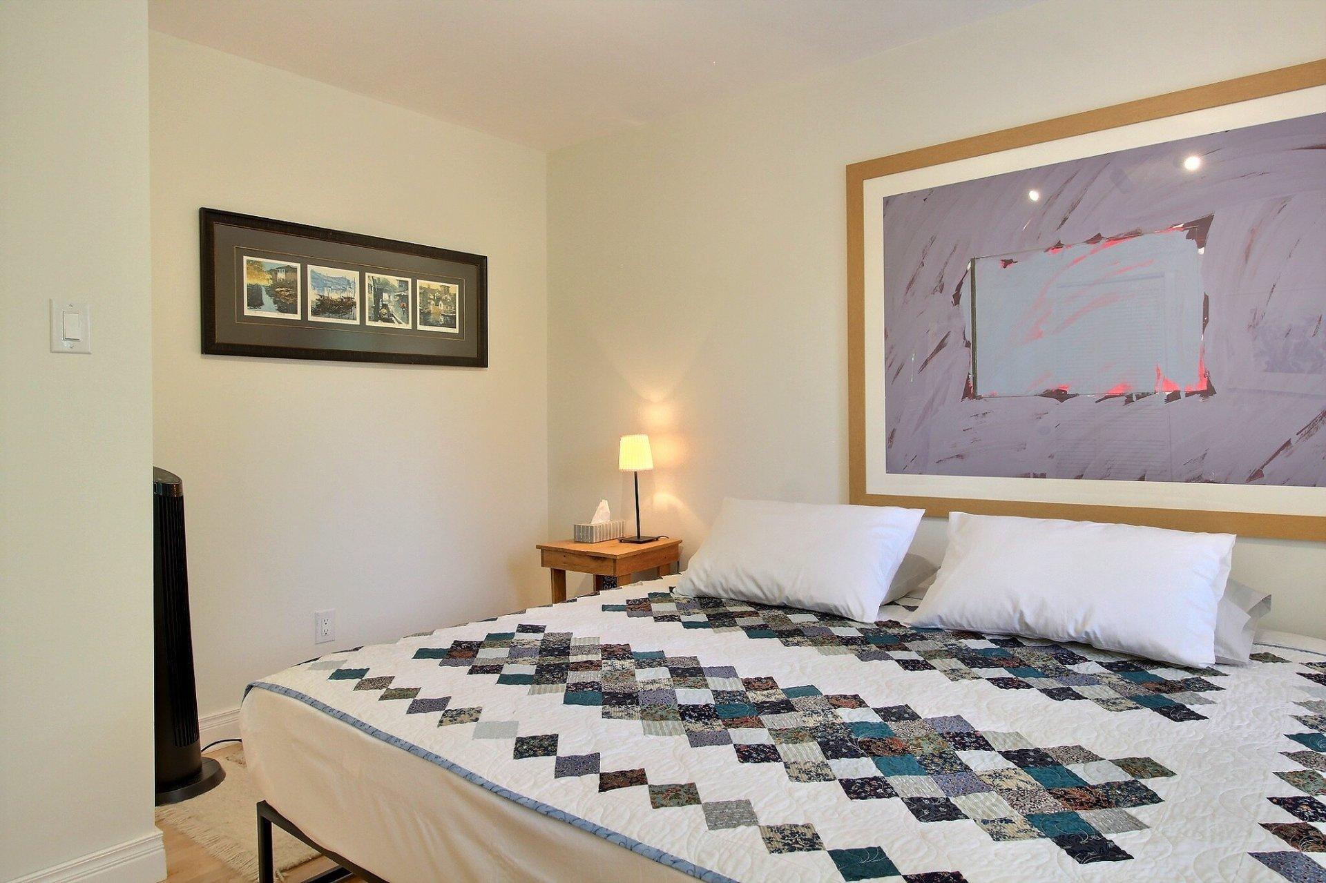 









4


Ch. McTavish

,
Stanstead - Canton,




QC
J0B1T0

