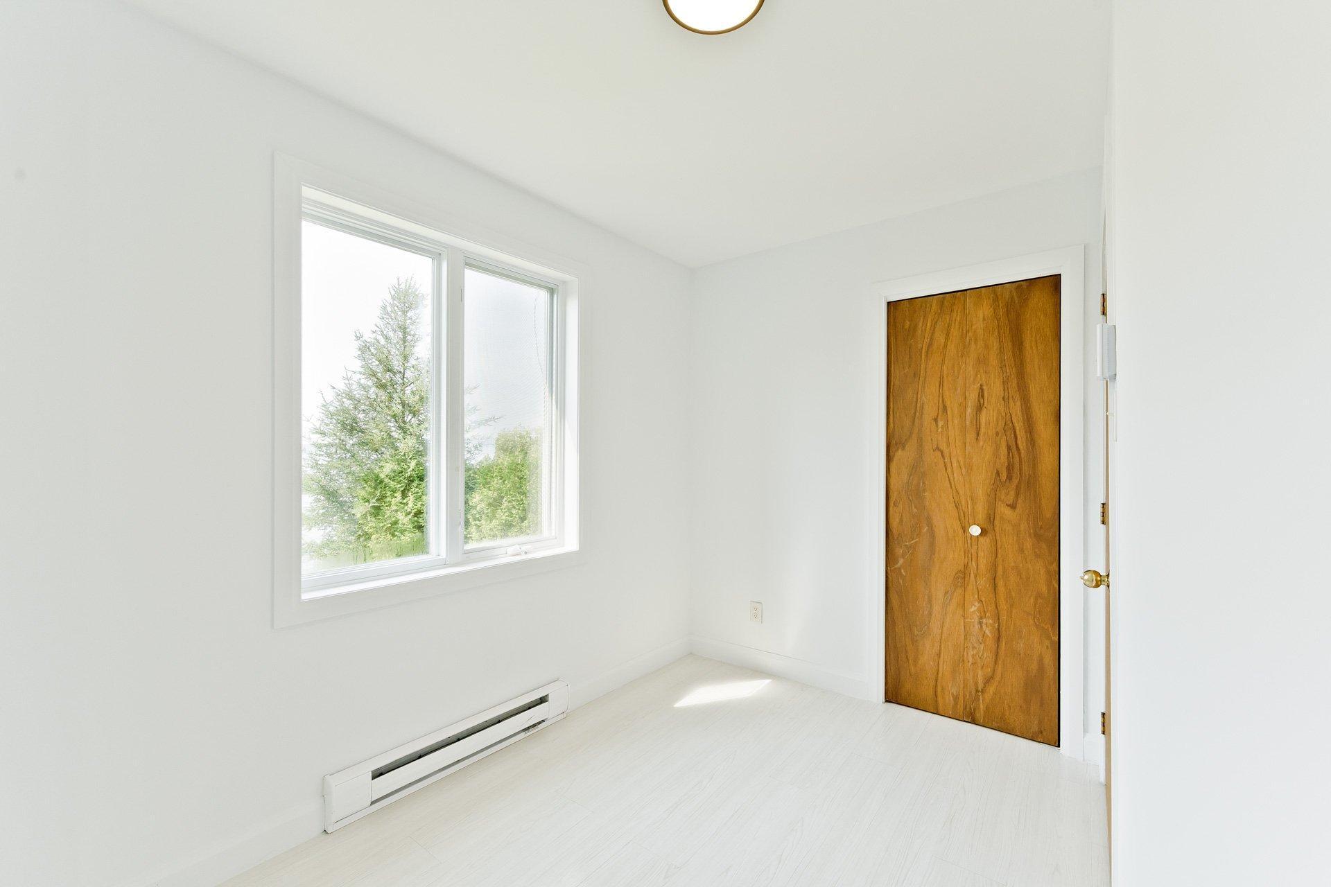 









973


Ch. du Domaine-du-Pinacle

, A,
Coaticook,




QC
J1A2S4

