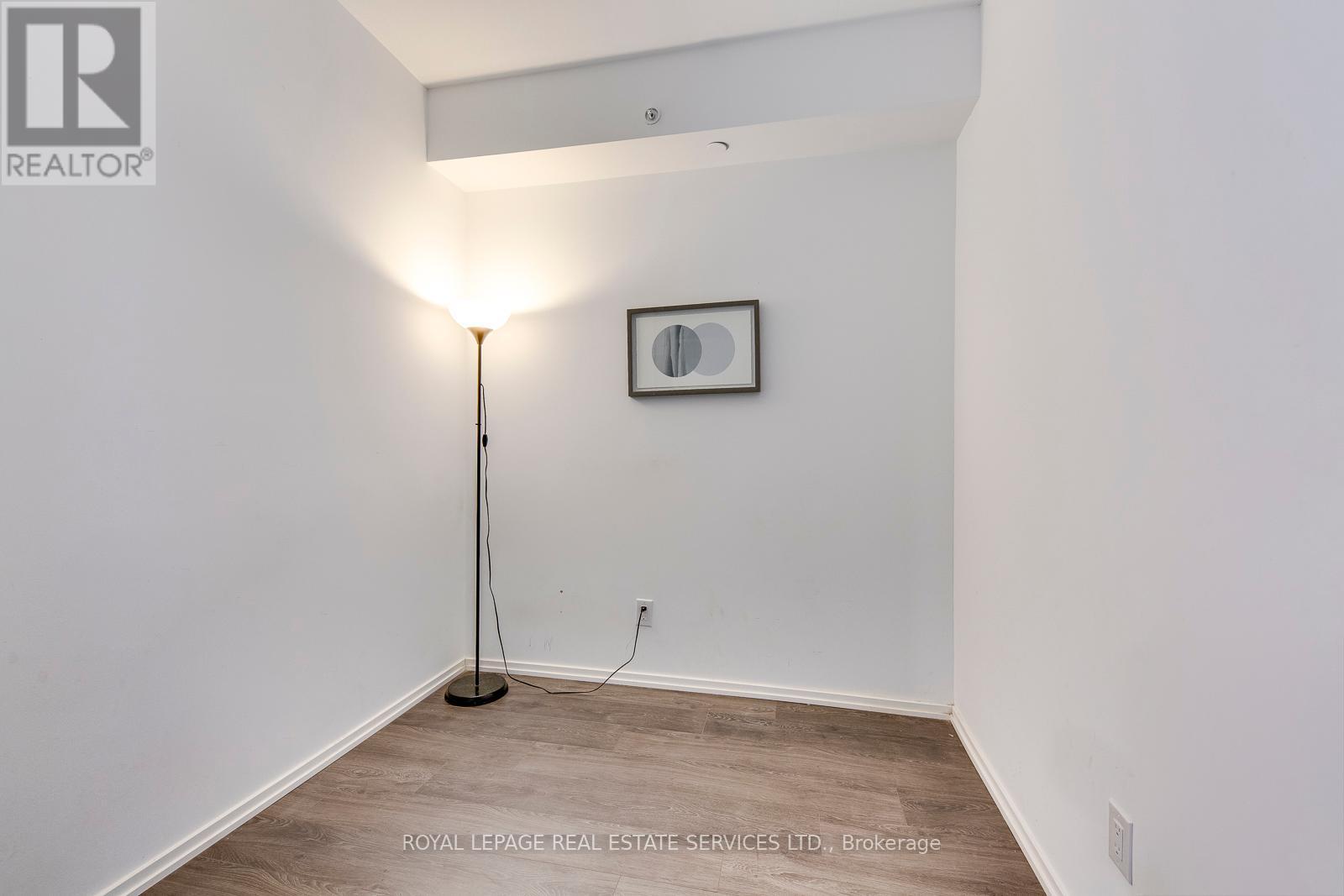 












1508 - 70 TEMPERANCE STREET

,
Toronto,




Ontario
M5H4E8

