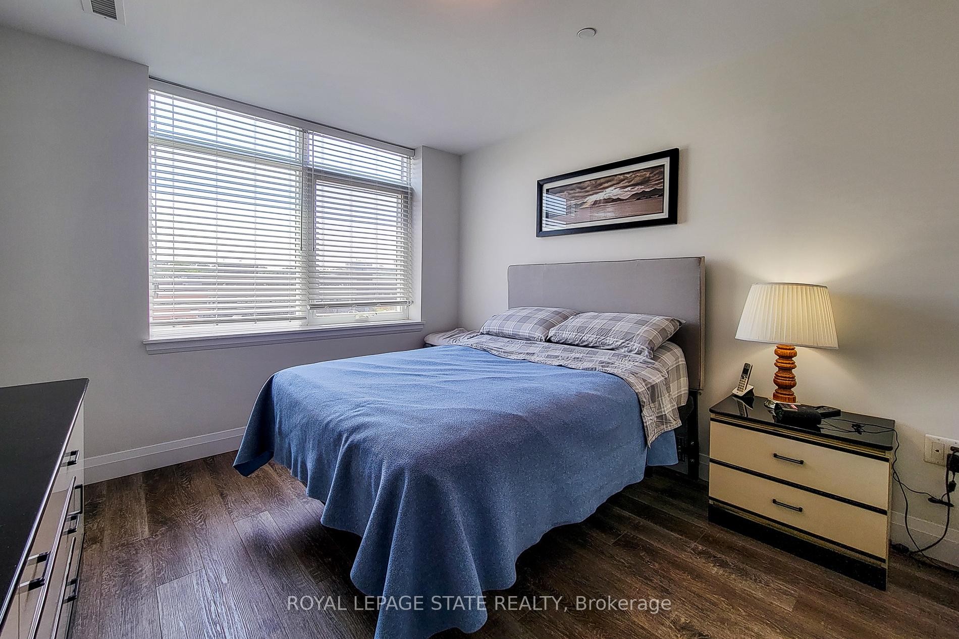 









1


Redfern

Avenue, 313,
Hamilton,




ON
L9C 7S6

