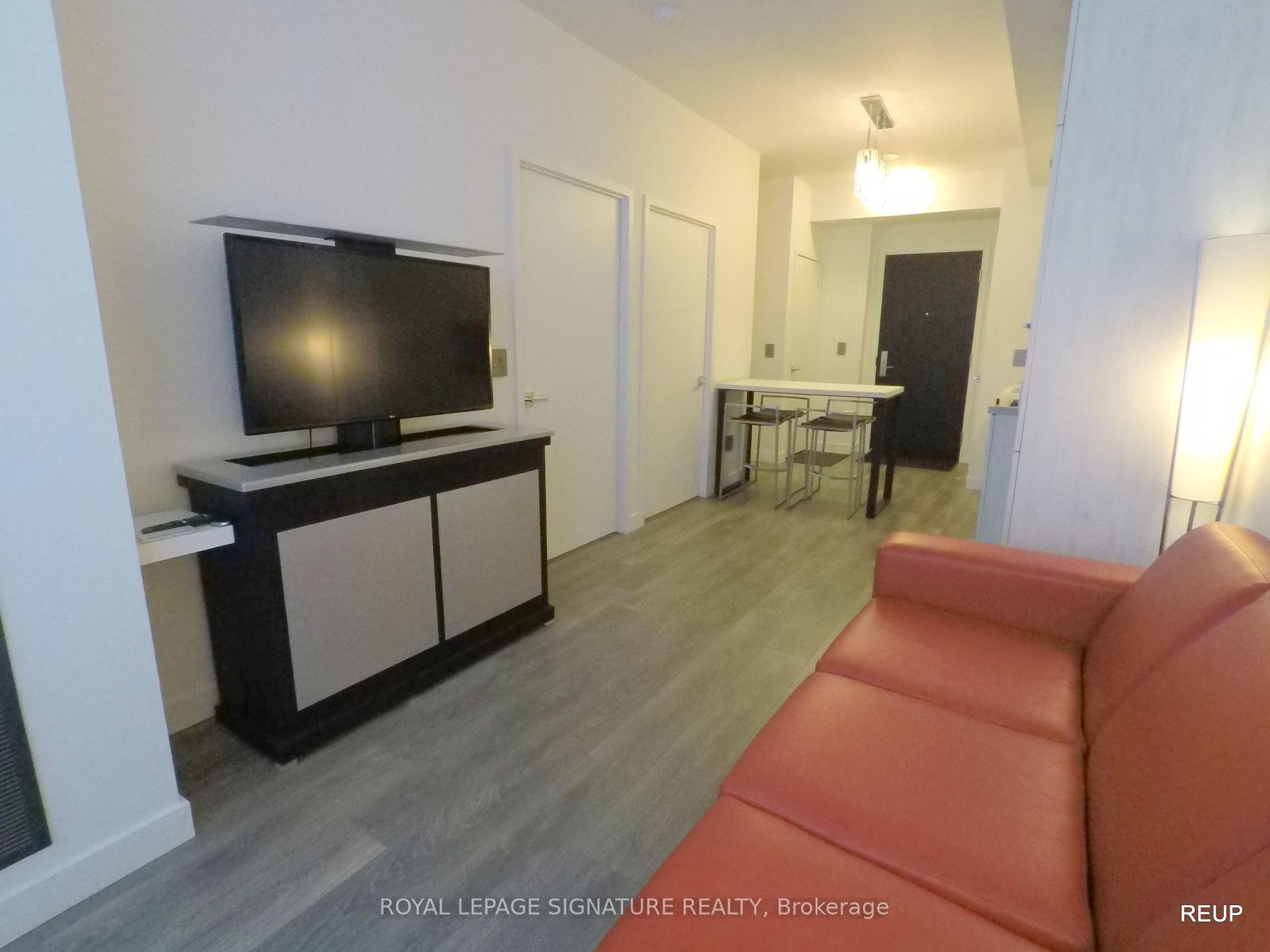









8


Eglinton

Avenue East, 2402,
Toronto,




ON
M4P 0C1


