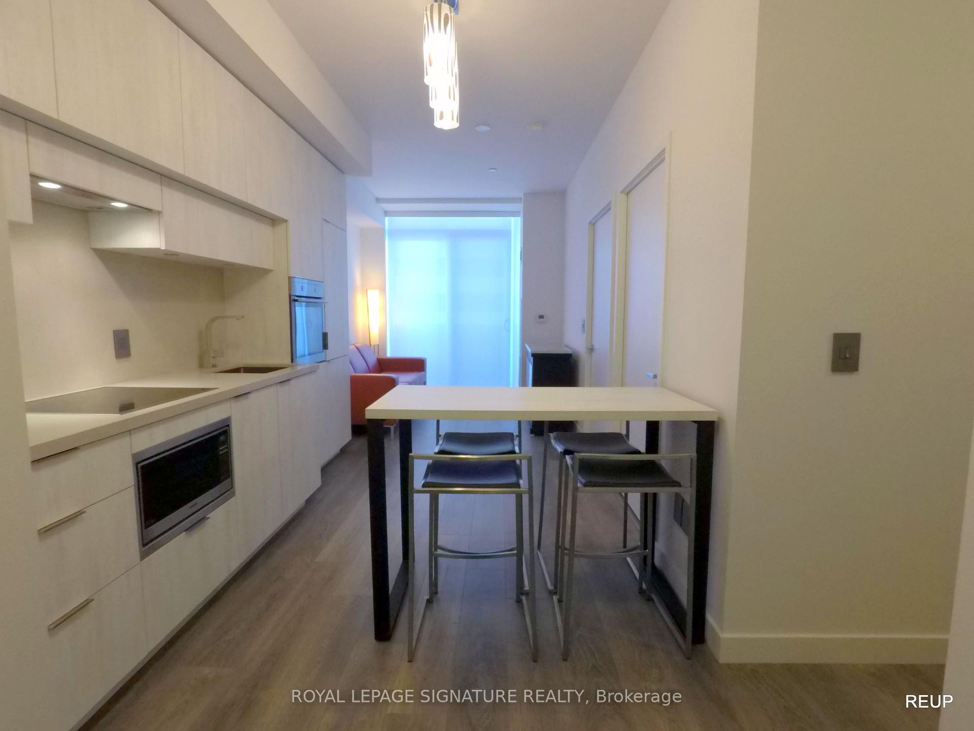 









8


Eglinton

Avenue East, 2402,
Toronto,




ON
M4P 0C1

