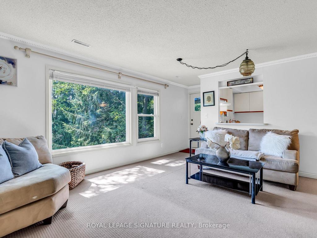 









461


Beechwood

Place, 55,
Waterloo,




ON
N2T 2N8

