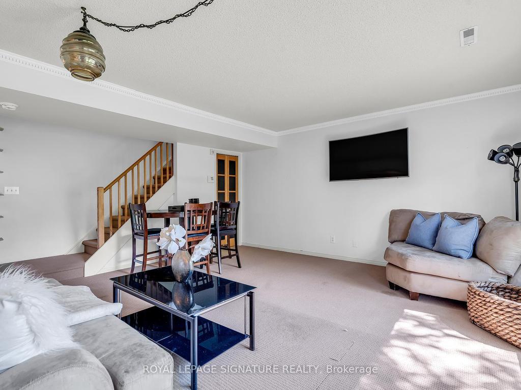 









461


Beechwood

Place, 55,
Waterloo,




ON
N2T 2N8

