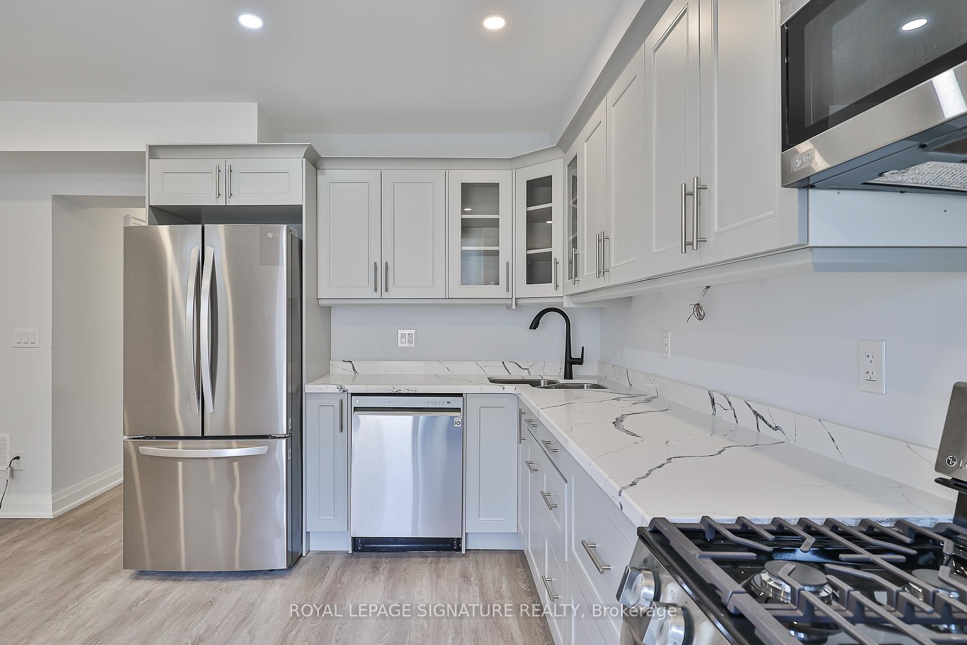 









60


Belvidere

Avenue, Lower Level,
Toronto,




ON
M6C 1P6

