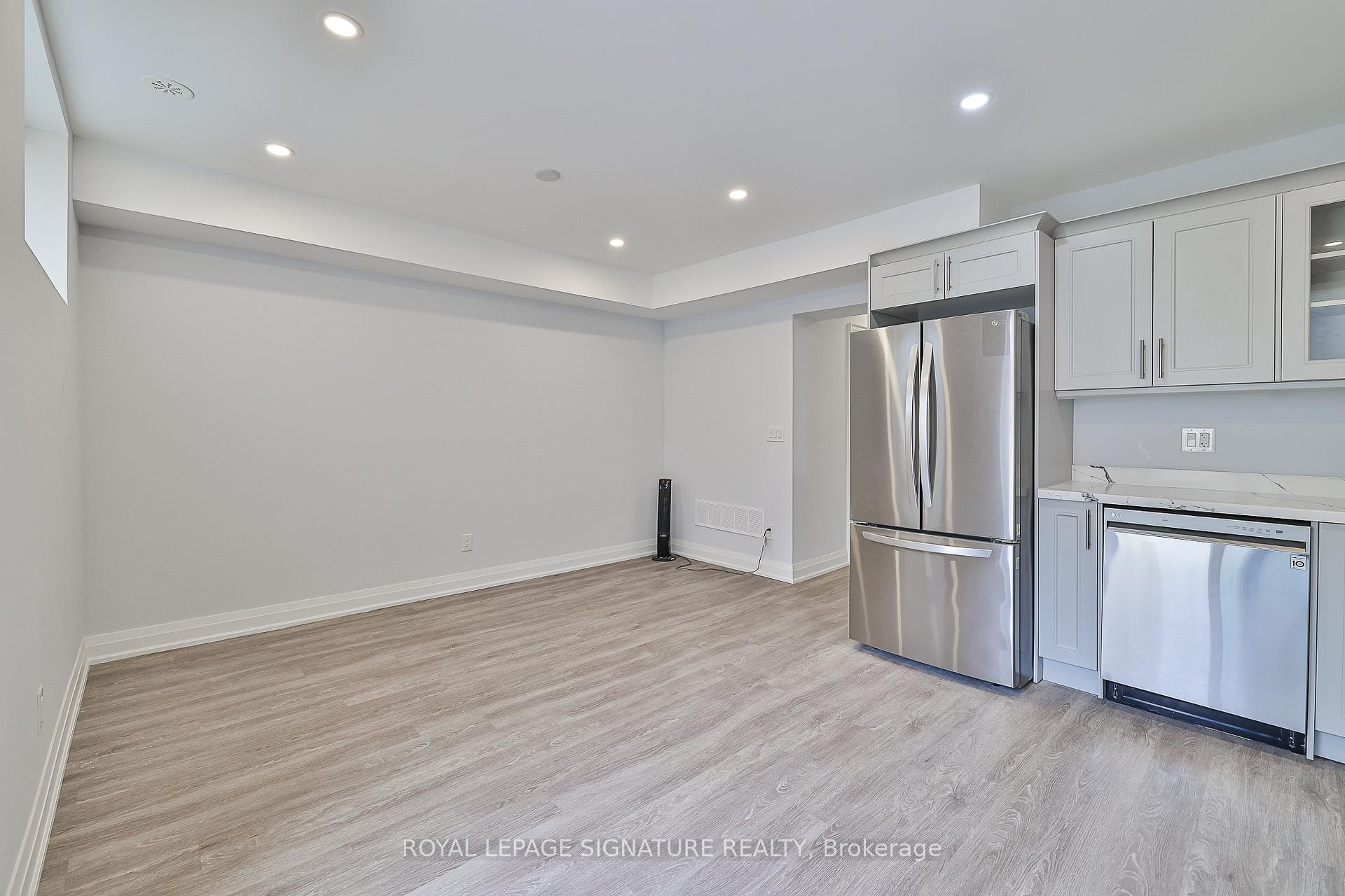 









60


Belvidere

Avenue, Lower Level,
Toronto,




ON
M6C 1P6

