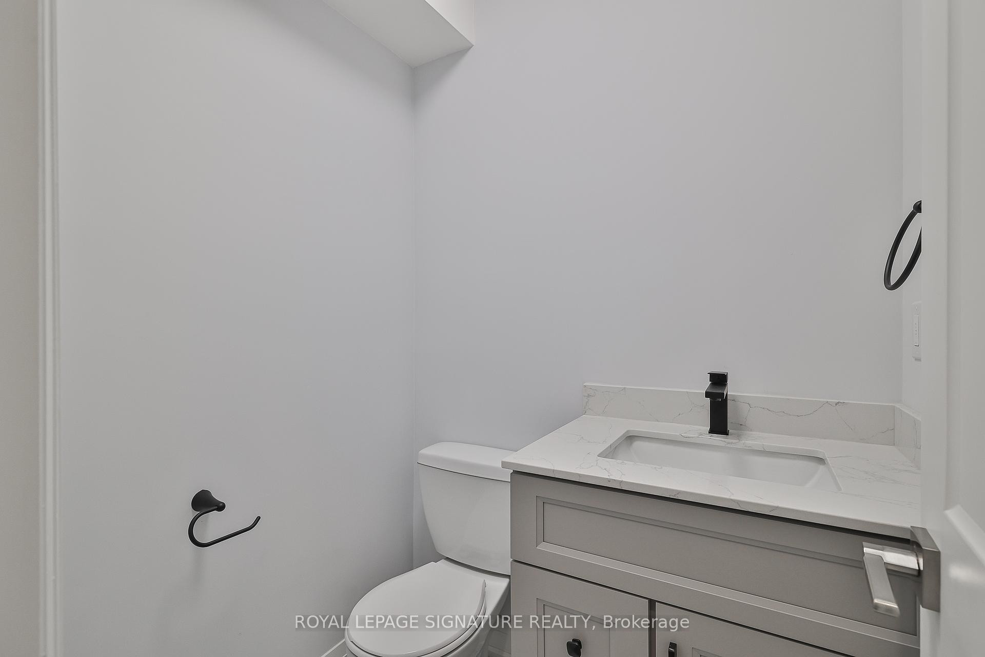 









60


Belvidere

Avenue, Lower Level,
Toronto,




ON
M6C 1P6

