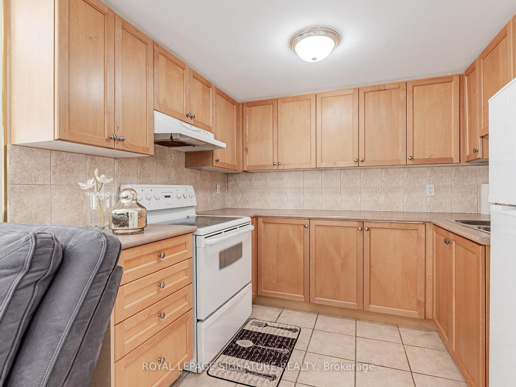 









39


Frybrook

Crescent,
Richmond Hill,




ON
L4B 4B9

