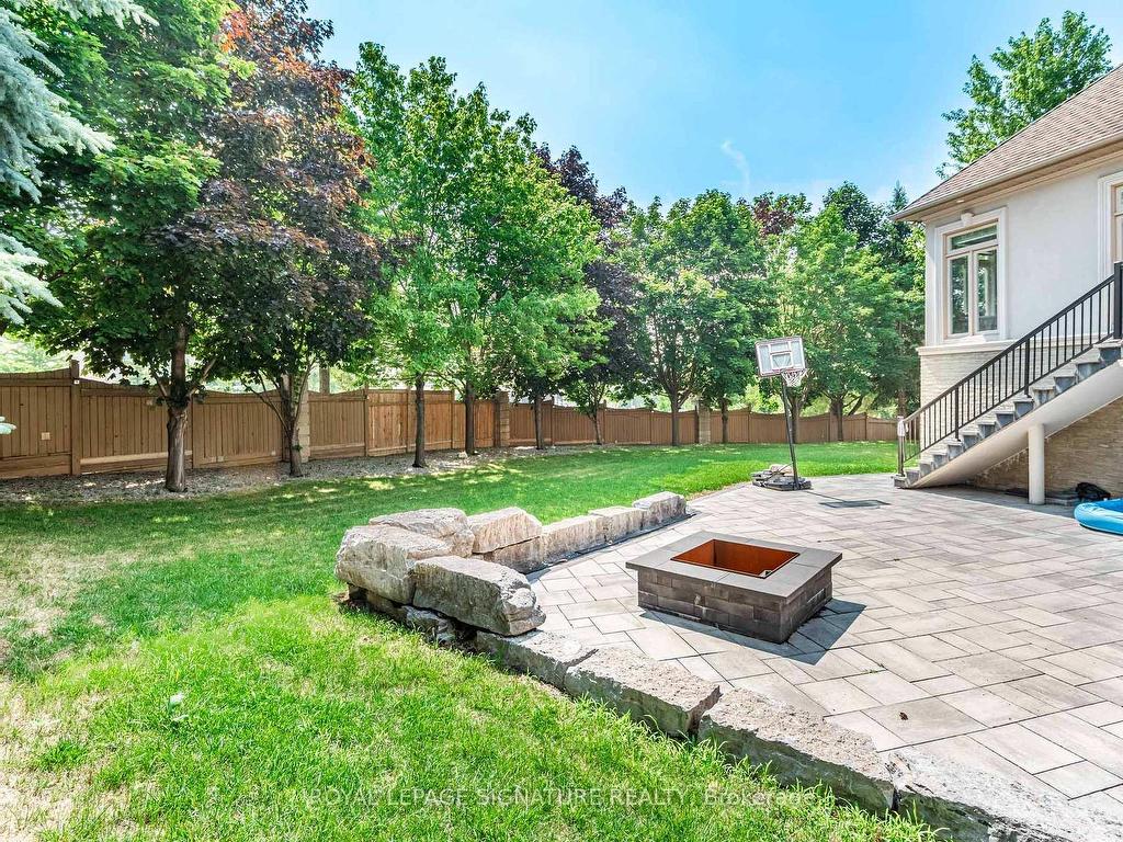 









39


Frybrook

Crescent,
Richmond Hill,




ON
L4B 4B9


