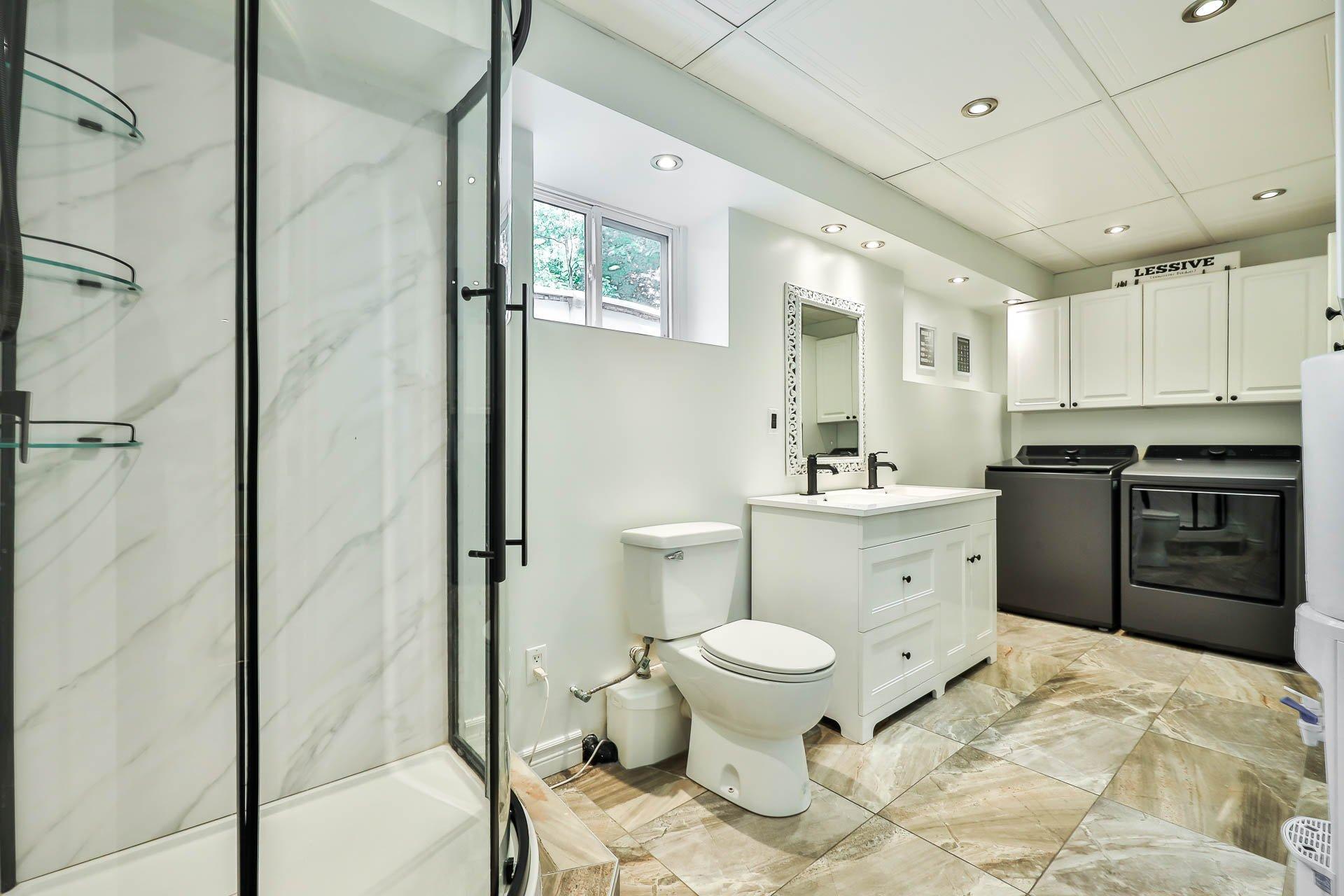 









47


Rue Mercier

,
Val-des-Monts,




QC
J8N7V1

