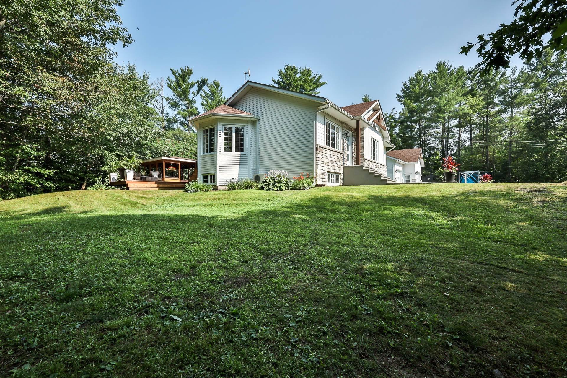 









47


Rue Mercier

,
Val-des-Monts,




QC
J8N7V1

