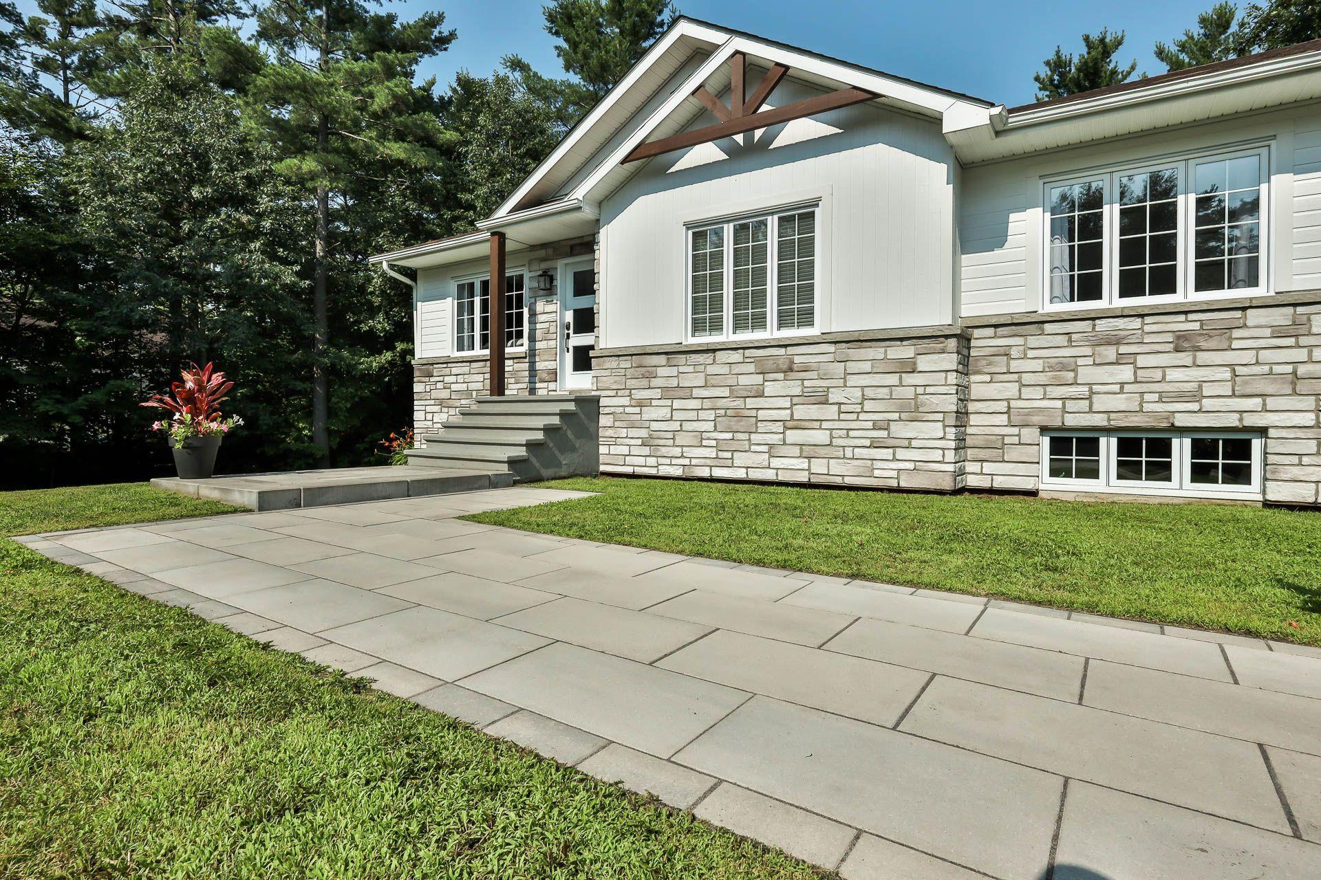 









47


Rue Mercier

,
Val-des-Monts,




QC
J8N7V1

