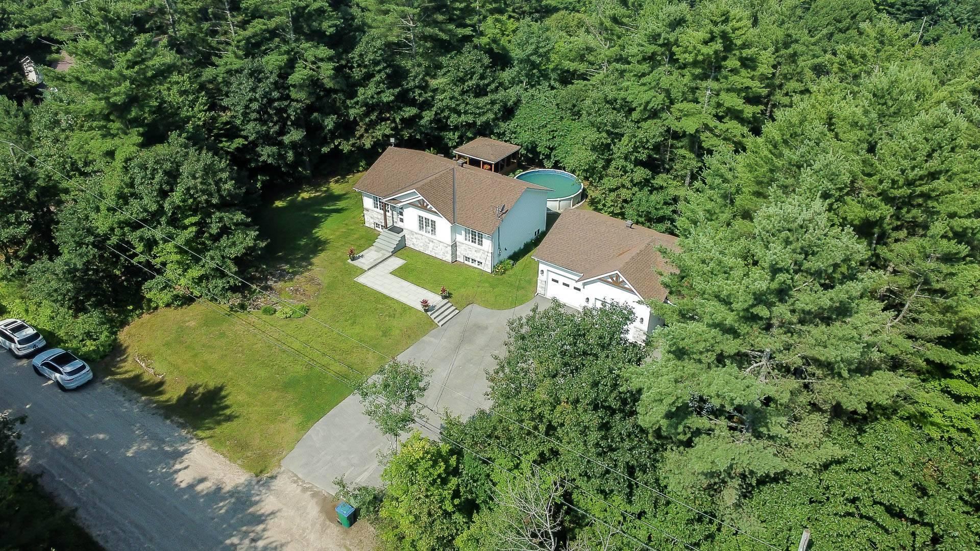 









47


Rue Mercier

,
Val-des-Monts,




QC
J8N7V1

