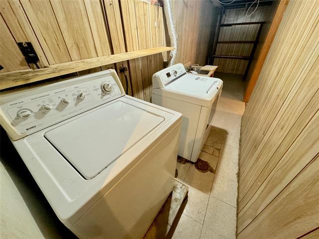









2261


Gallagher

AVE,
Winnipeg,




MB
R3E 1T7

