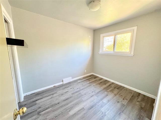 









2261


Gallagher

AVE,
Winnipeg,




MB
R3E 1T7

