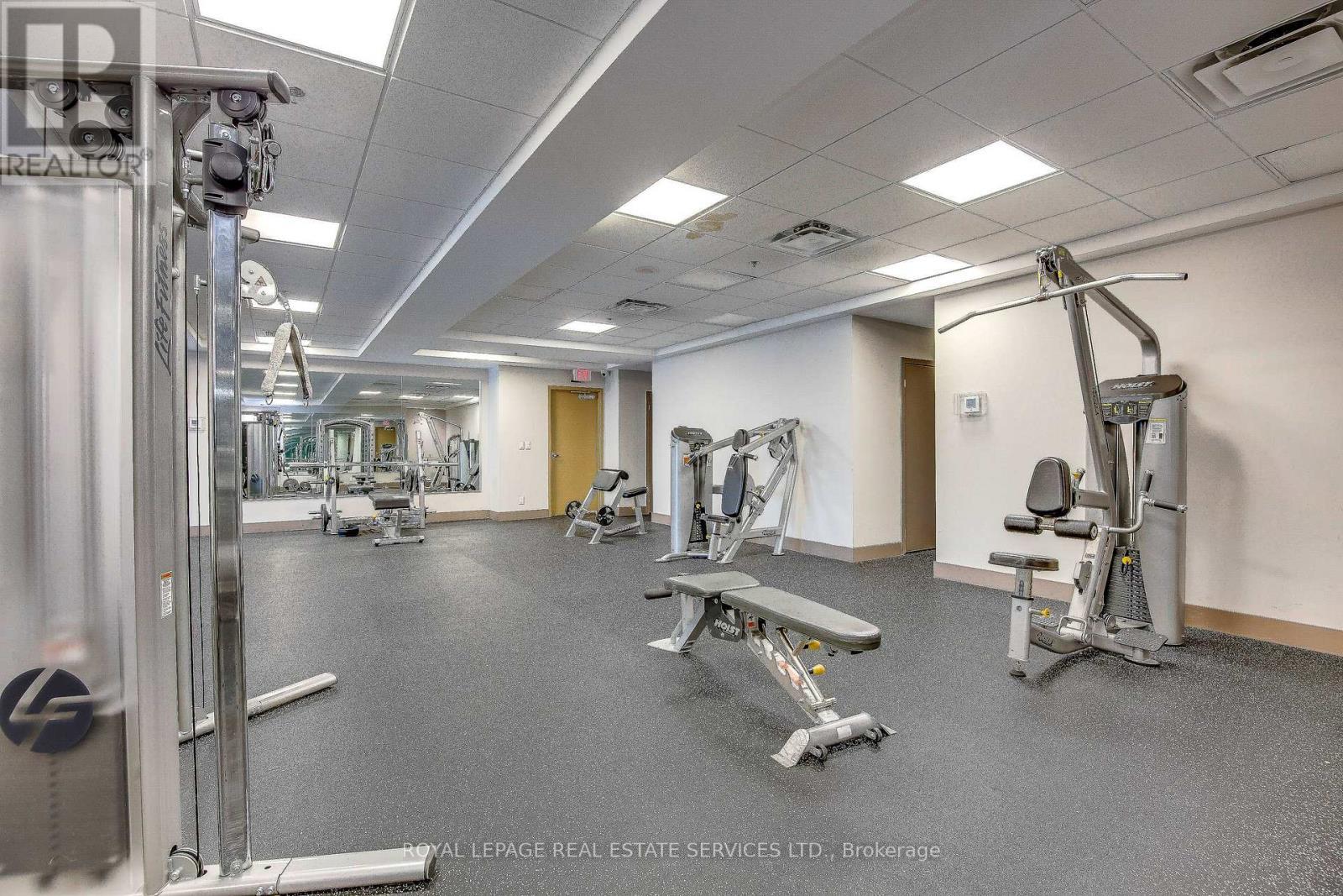 












2608 - 3985 GRAND PARK DRIVE

,
Mississauga,




Ontario
L5B0H8

