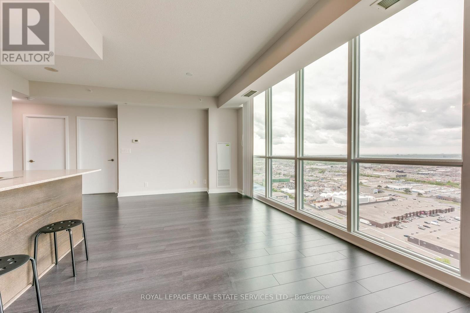 












2608 - 3985 GRAND PARK DRIVE

,
Mississauga,




Ontario
L5B0H8

