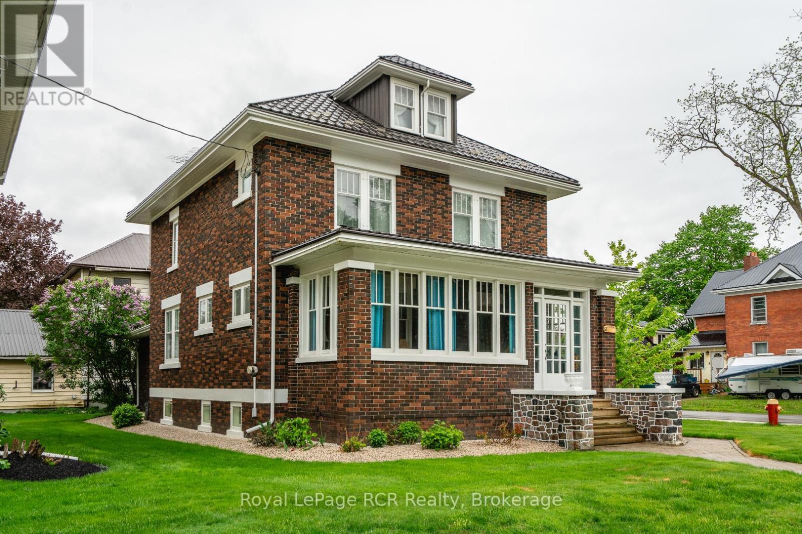 












57 ELORA STREET N

,
Minto,




Ontario
N0G1M0

