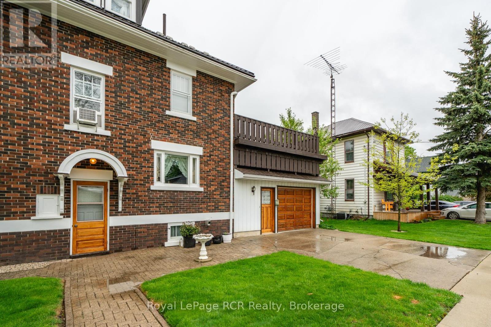 












57 ELORA STREET N

,
Minto,




Ontario
N0G1M0

