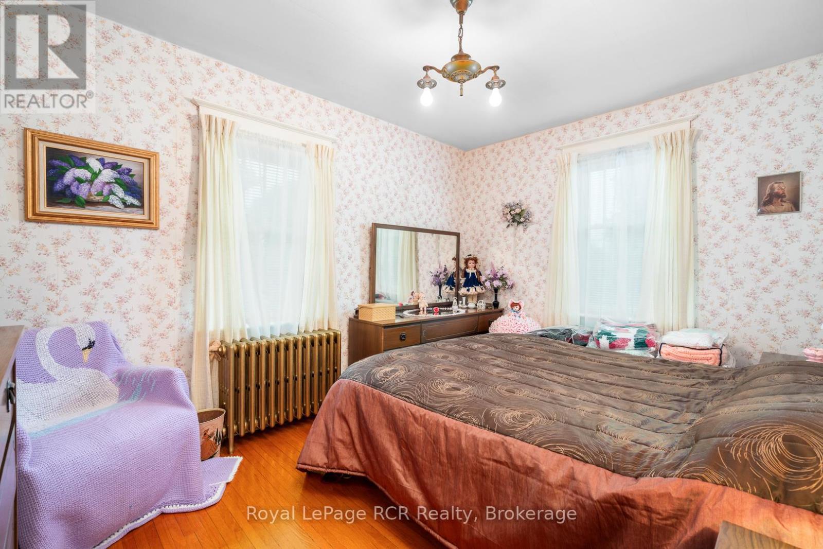 












57 ELORA STREET N

,
Minto,




Ontario
N0G1M0

